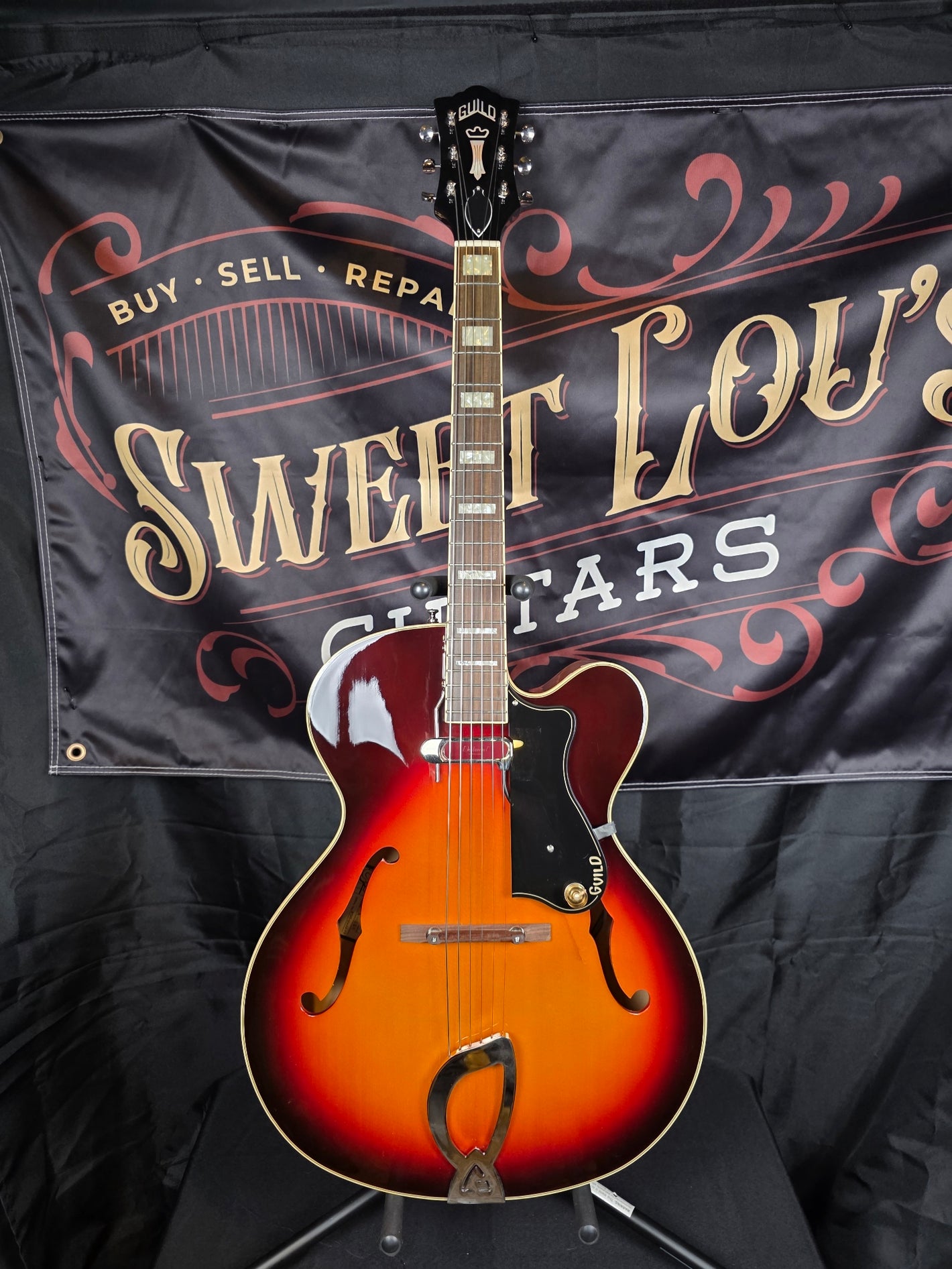 Guild Newark St. Collection A-150 Savoy 2013 - 2021 - Antique Burst *Structural Repair*