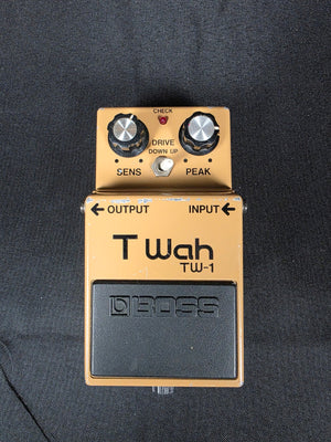 Boss TW-1 T Wah (Black Label) 1977 - 1989 - Yellow