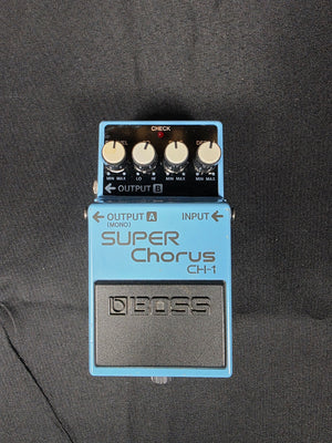 Boss CH-1 Super Chorus (Blue or Pink Label) 1989 - 2001 - Blue