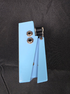 Boss CH-1 Super Chorus (Blue or Pink Label) 1989 - 2001 - Blue