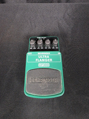 Behringer UF300 Ultra Flanger 2000s - Green