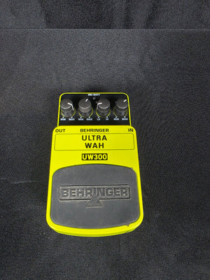 Behringer UW300 Ultra Wah 2010s - Yellow