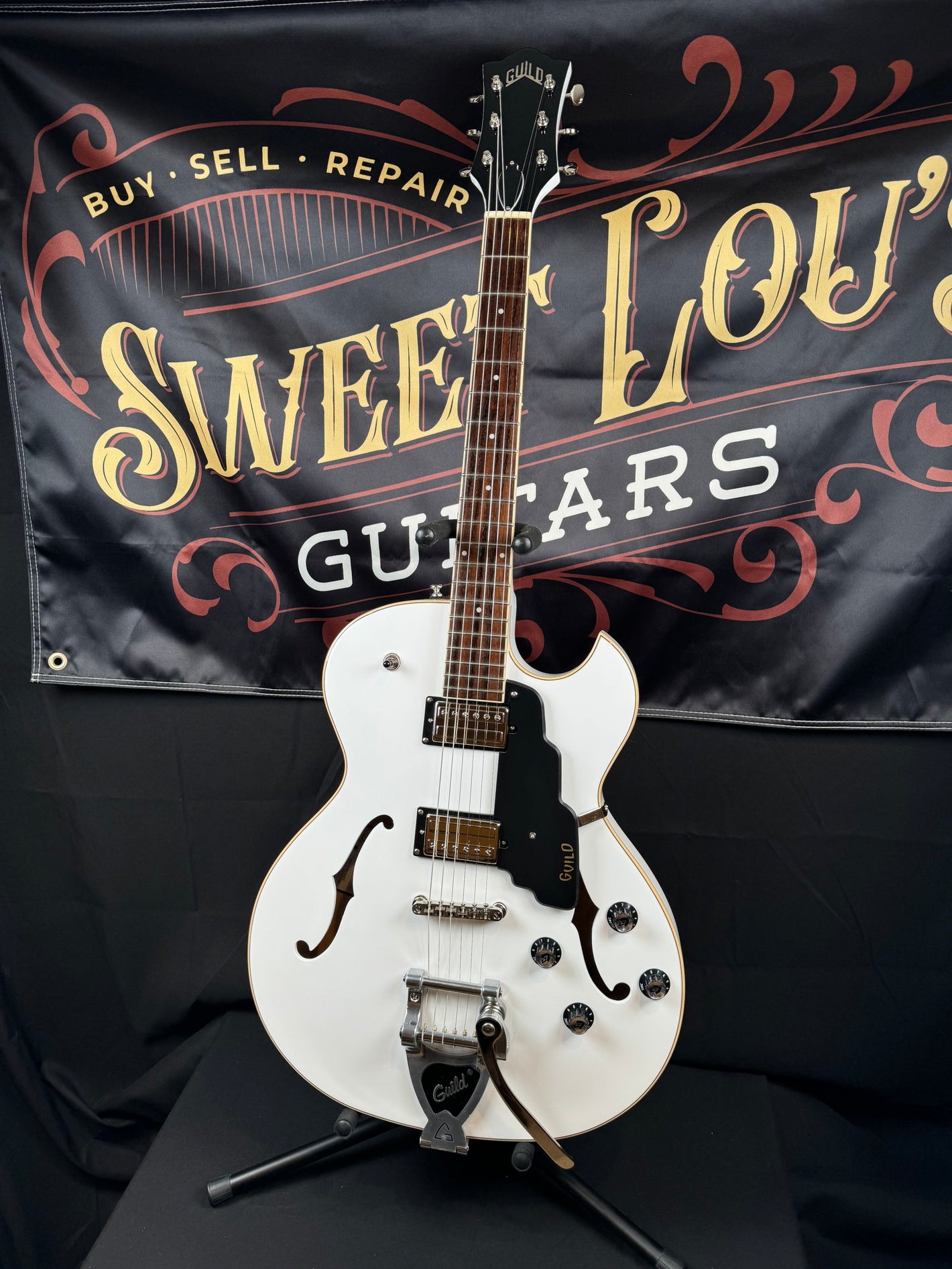 Guild Newark St. Collection Starfire I SC 2020-2021 - Snowcrest White